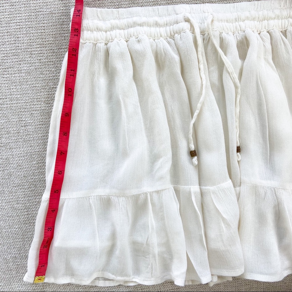 NWT Cream Skirt - Picture 3 of 6